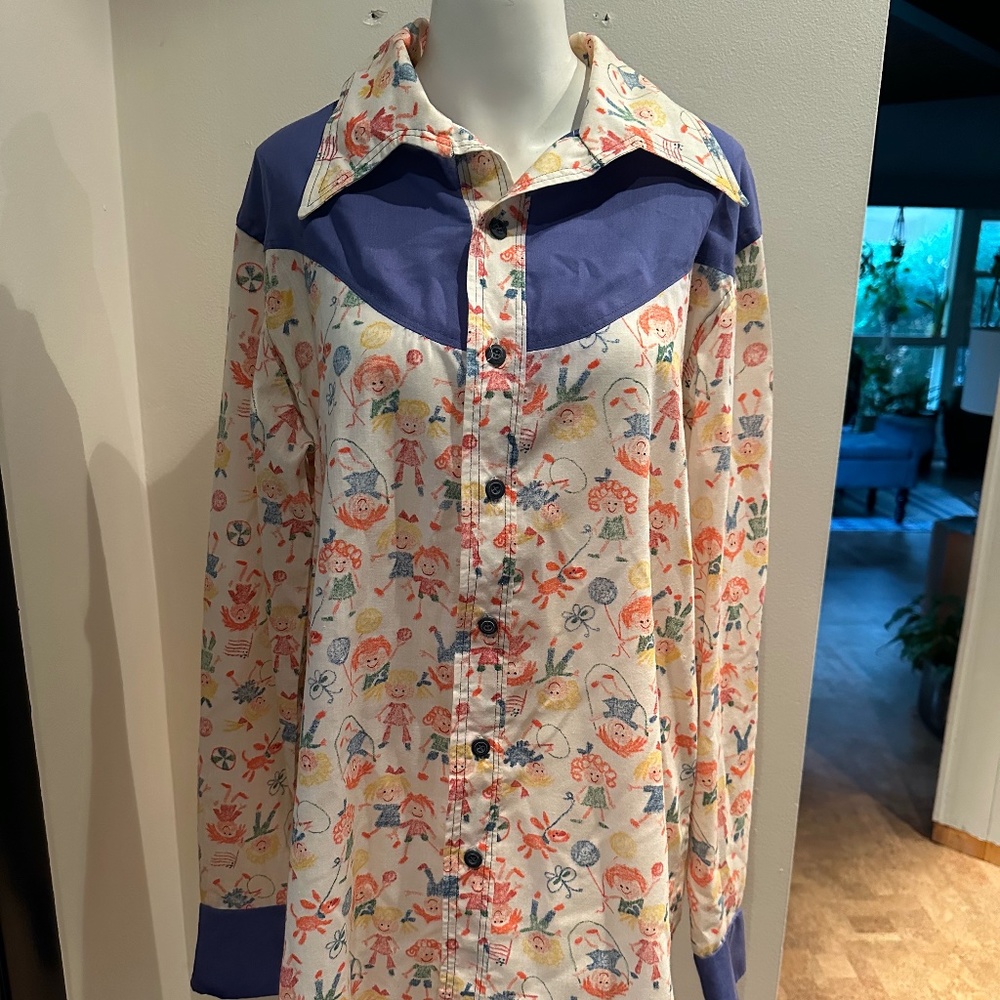 Womens Size L Crayon Kids Home Sewn Button Up Long Sleeve Shirt